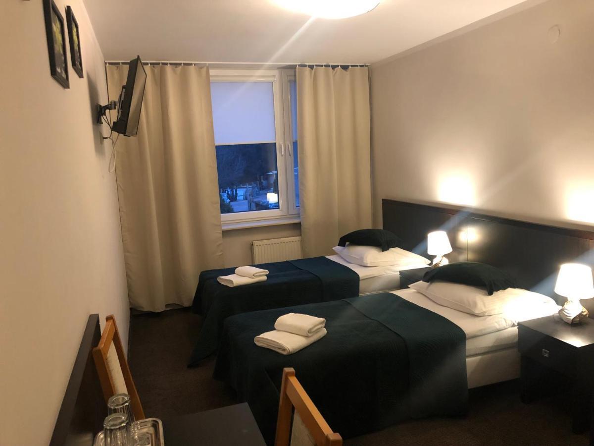 Sosnowe Zacisze Hotel Kleosin Exterior photo