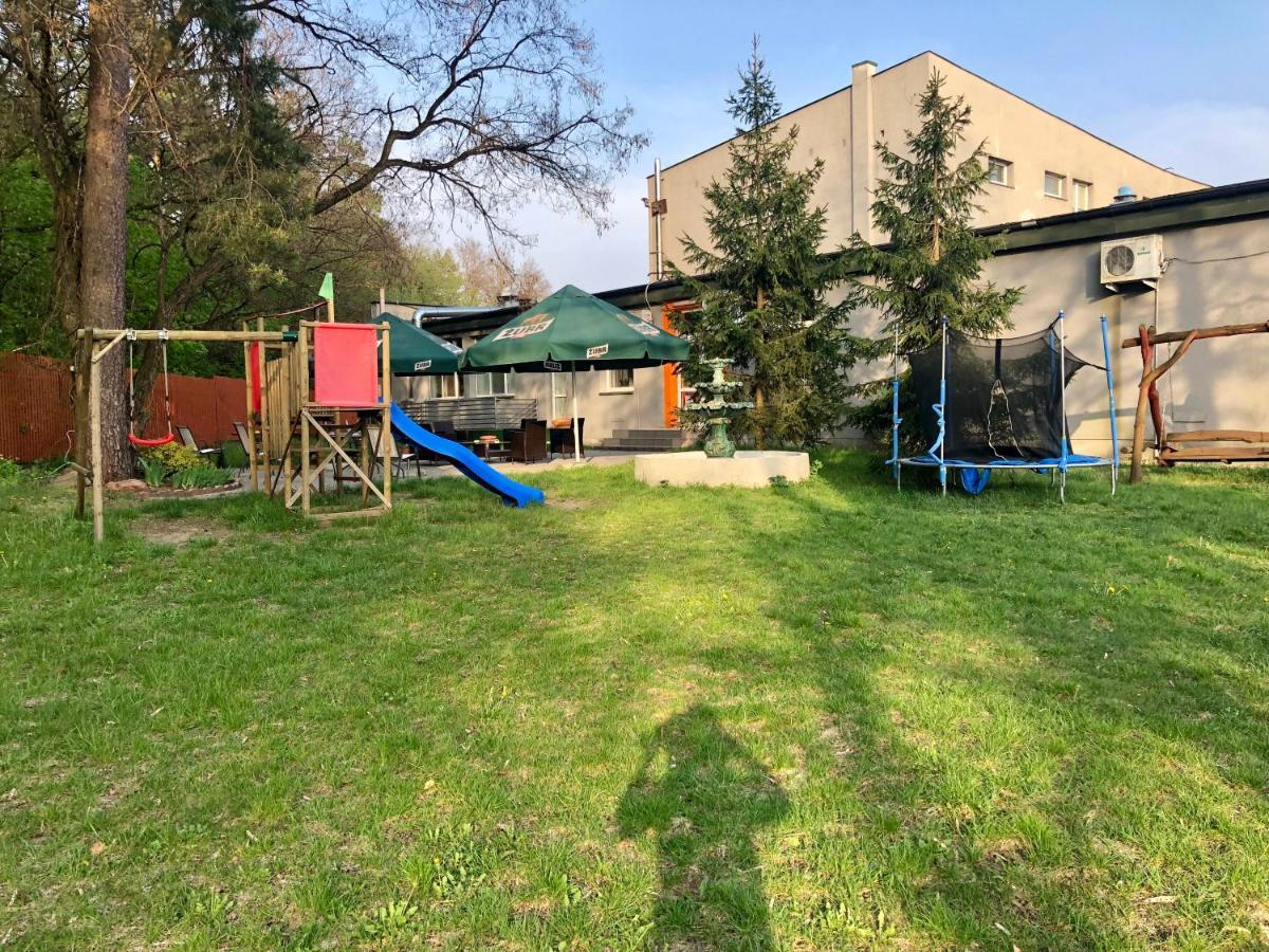 Sosnowe Zacisze Hotel Kleosin Exterior photo